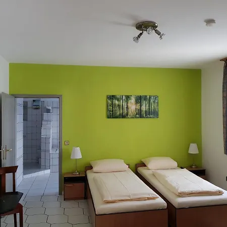 Vendégház Walk-inn Frankfurt Airport Kelsterbach